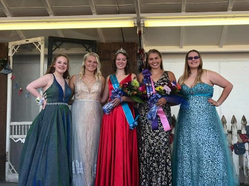 Fair queen