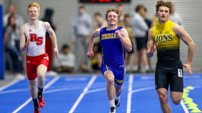 HHS boys track_indoor 1